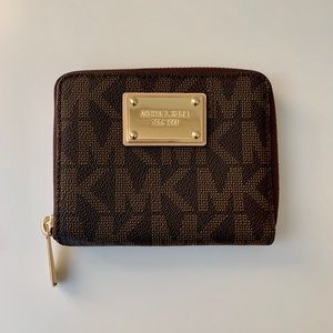Michael Kors wallet